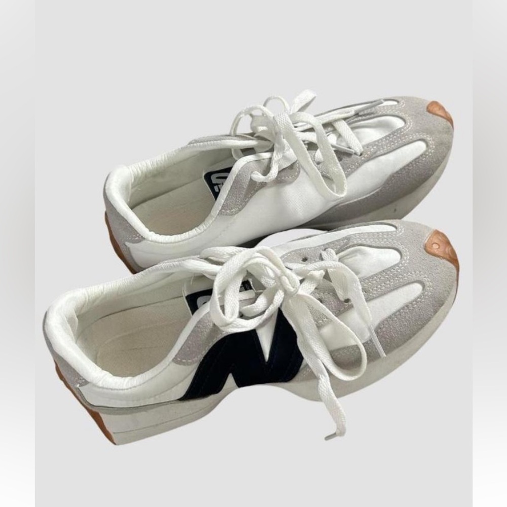 New Balance White and Gray Athletic Shoes